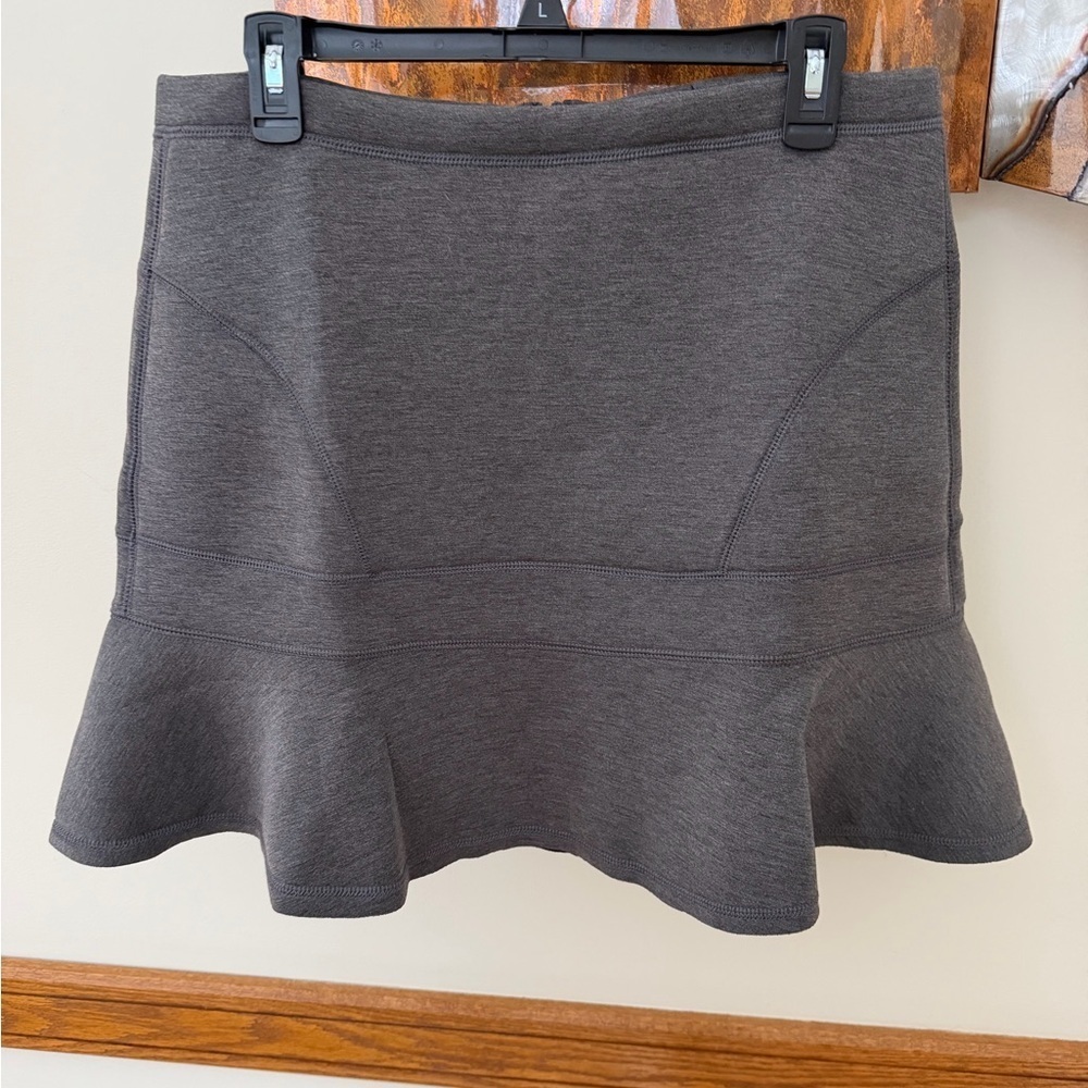 NWT Harve Benard Wool Midi skirt